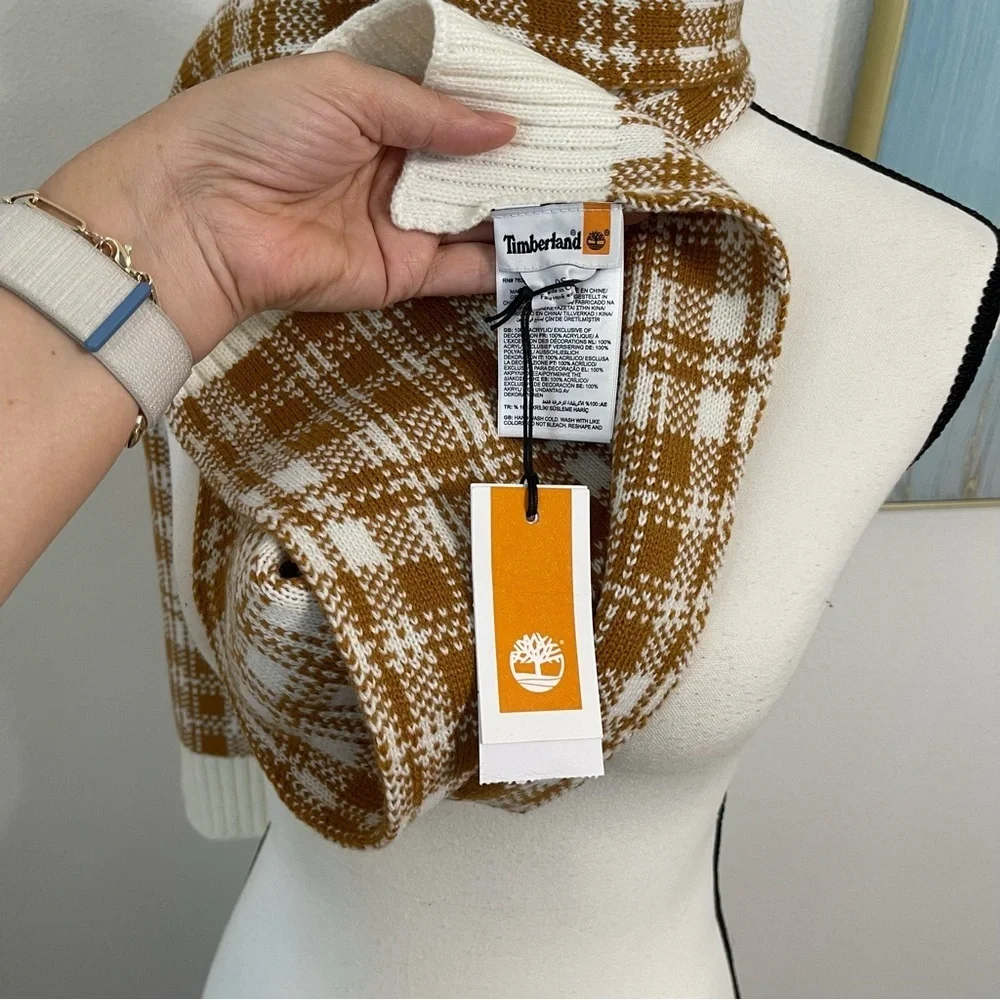 Timberland Scarf - Tan & White Houndstooth Plaid Cozy Winter Holiday Neutral NWT